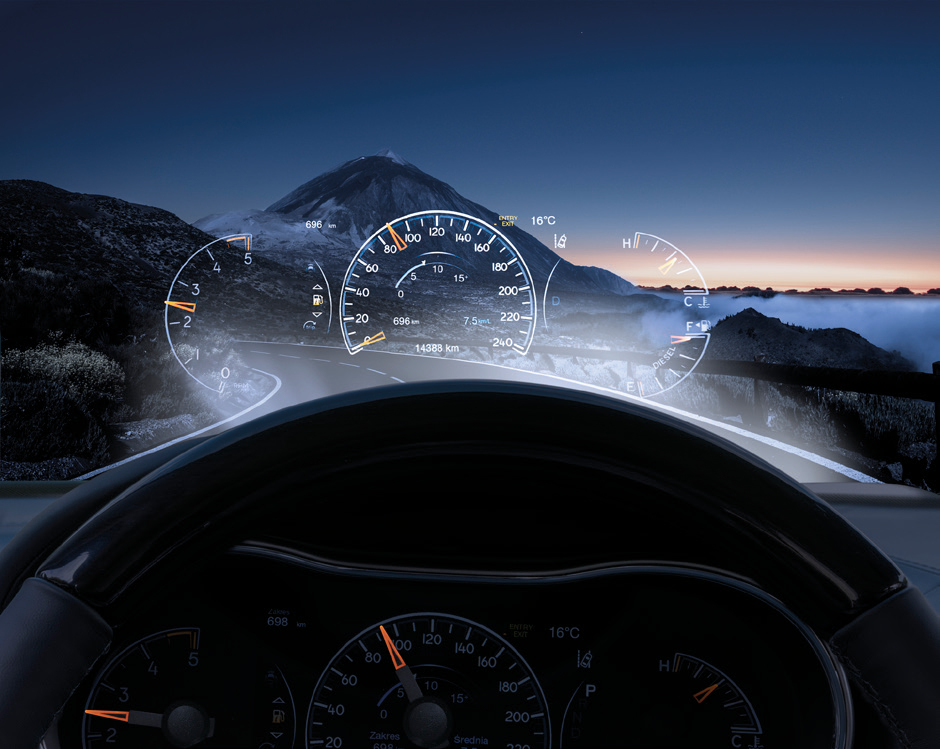 Application example of freeform surface, Close-Up picture of Car display